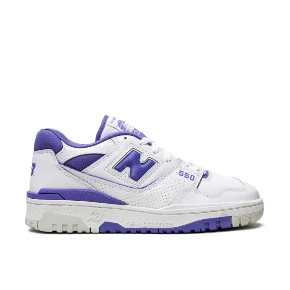 New Balance 550 Sneakers in Aura